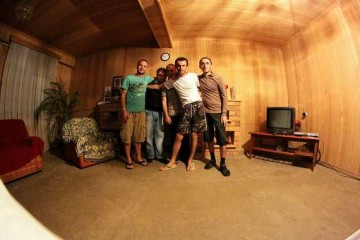 W podróży najważniejsi są ludzie napotkani po drodze, a w szczególności Ci, którzy oferują nam dach nad głową. (Fot. Mateusz Widuch)