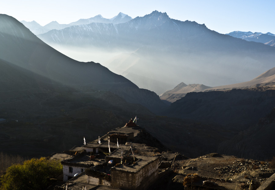 Jharkot o zmierzchu