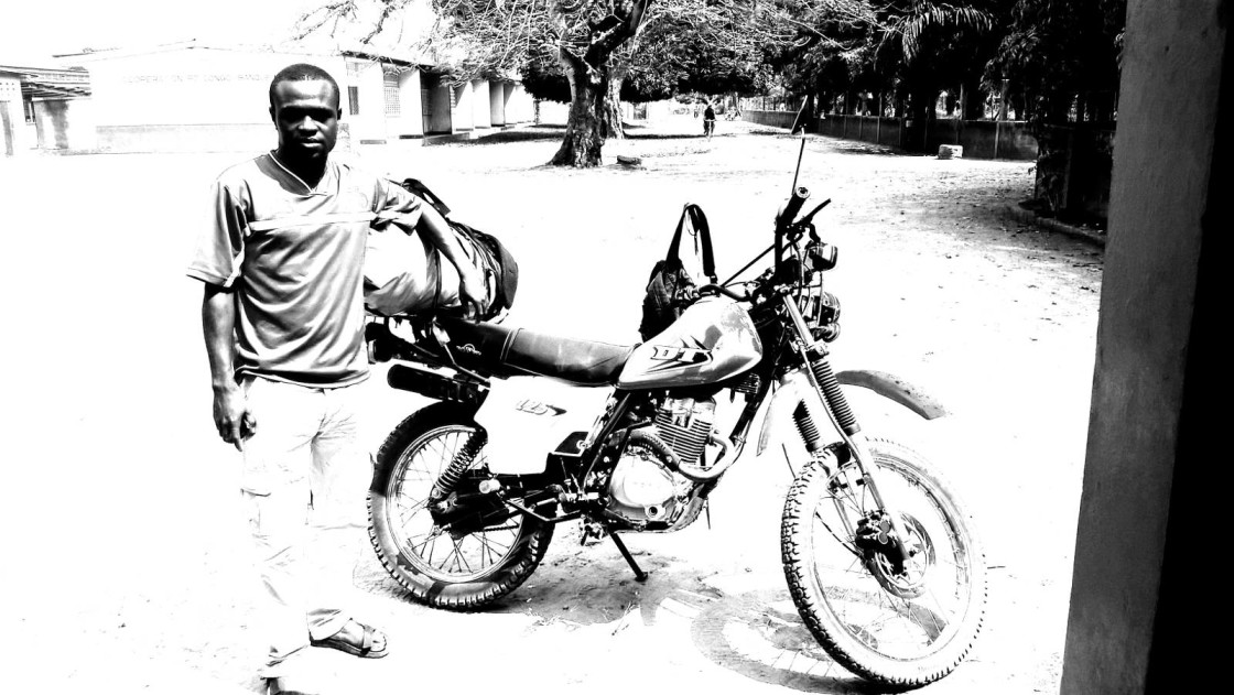 Motocyklista z Konga