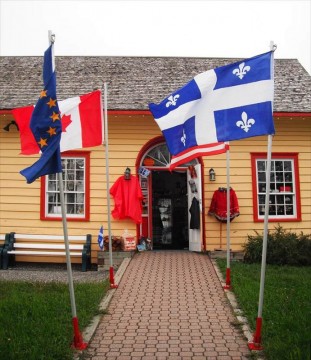 Flaga Quebeku